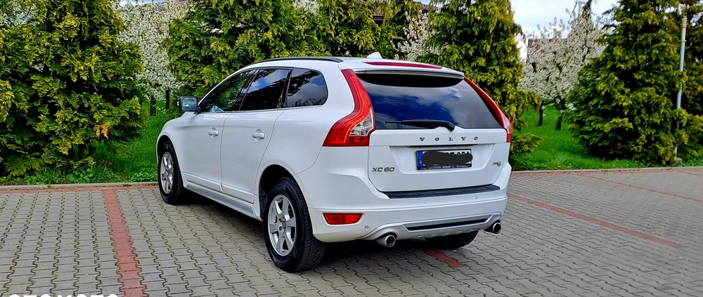 Volvo XC 60 cena 52900 przebieg: 207000, rok produkcji 2010 z Krosno małe 254